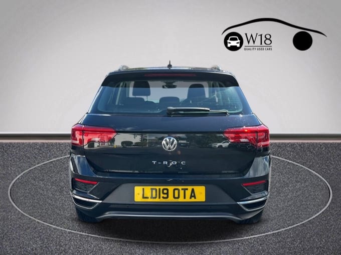 2025 Volkswagen T-roc