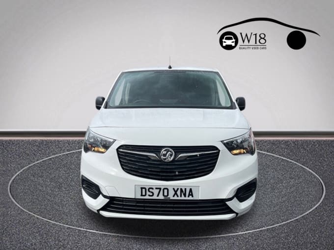 2025 Vauxhall Combo