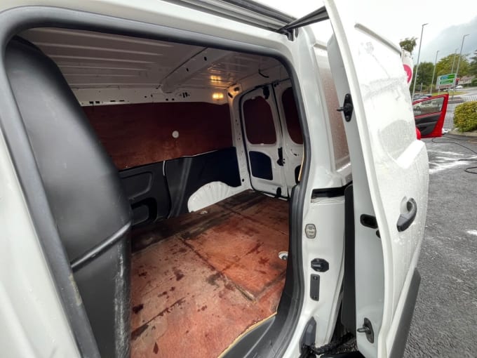 2025 Vauxhall Combo