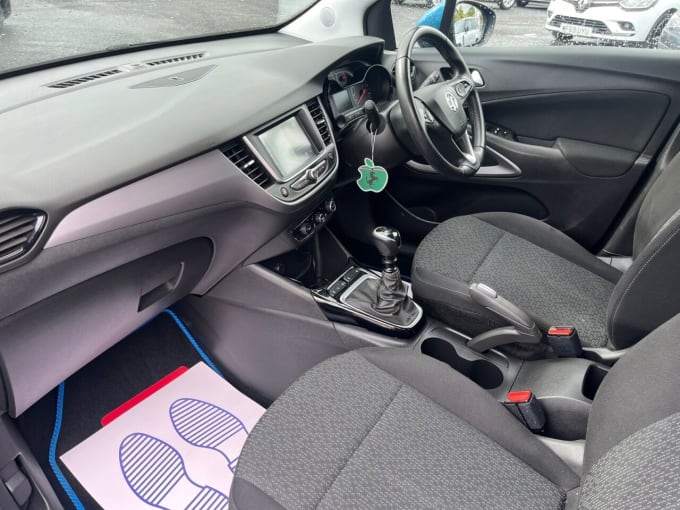 2025 Vauxhall Crossland X