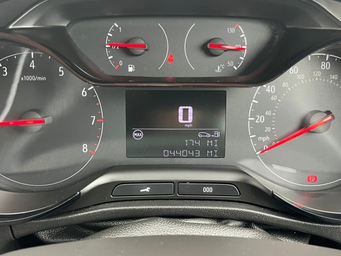 2025 Vauxhall Crossland X