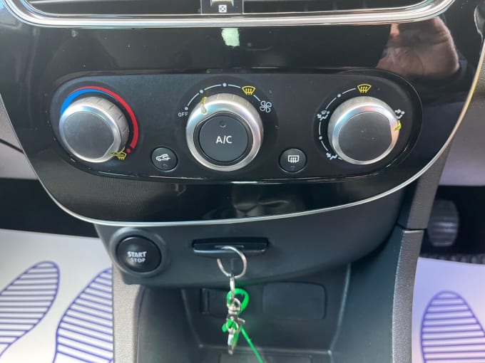 2025 Renault Clio