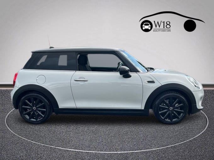 2025 Mini Hatch
