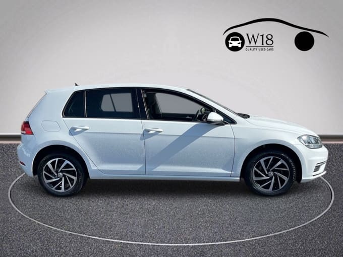 2025 Volkswagen Golf