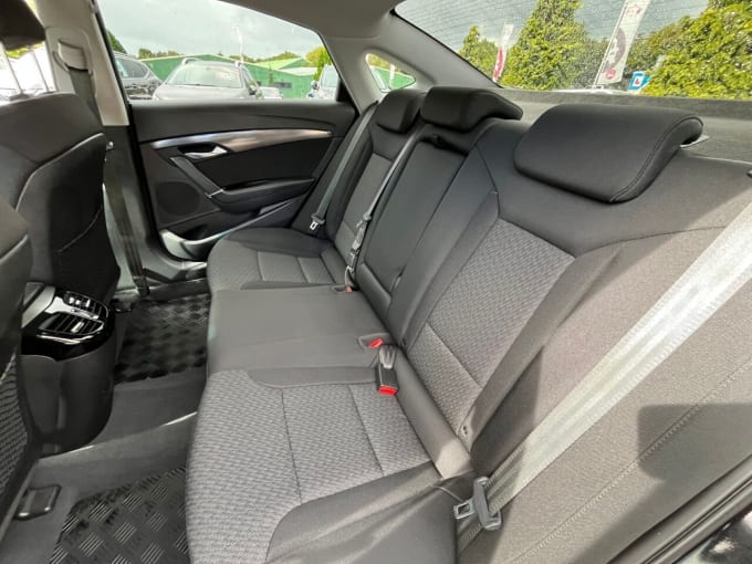 2025 Hyundai I40