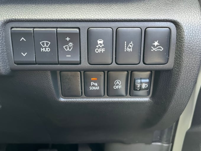 2025 Mitsubishi Eclipse Cross