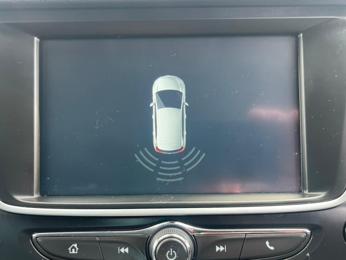 2025 Vauxhall Crossland X
