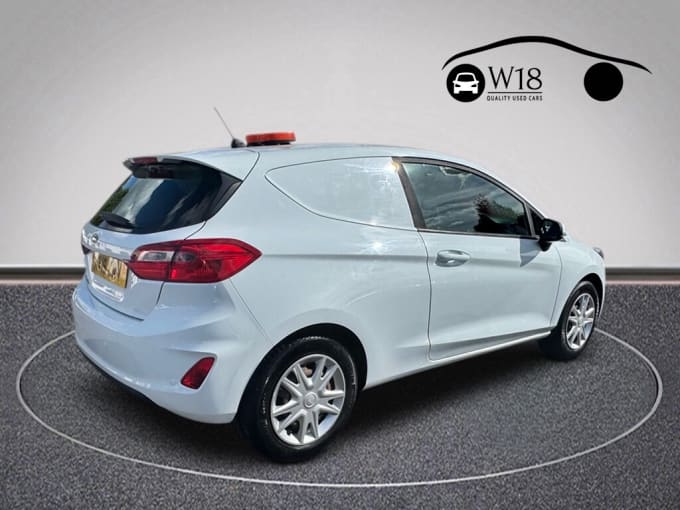 2025 Ford Fiesta Van