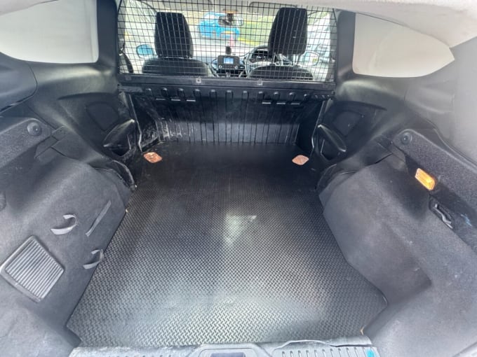 2025 Ford Fiesta Van