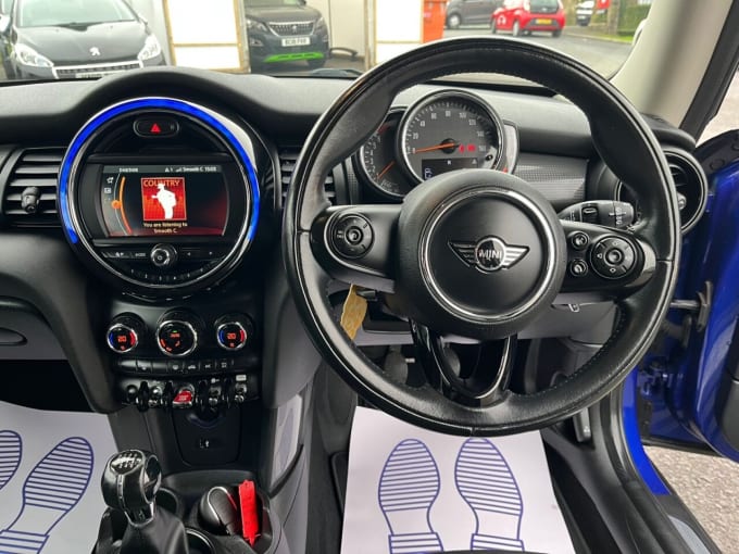2018 Mini Hatch