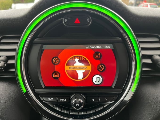 2018 Mini Hatch