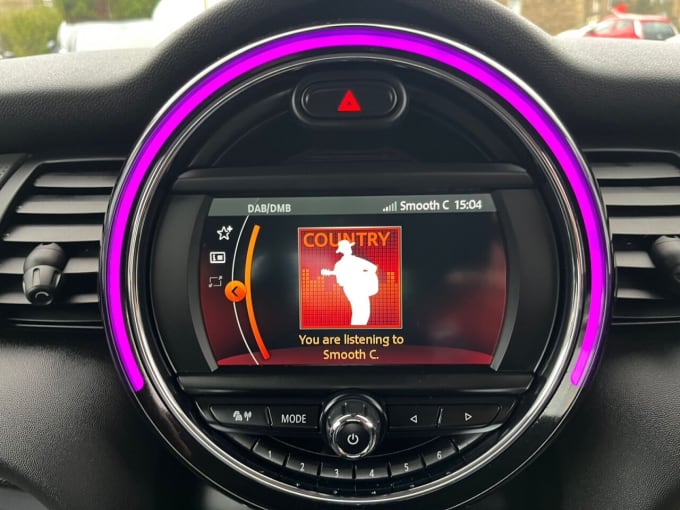 2018 Mini Hatch