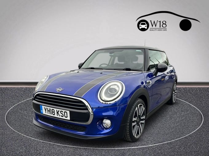 2018 Mini Hatch