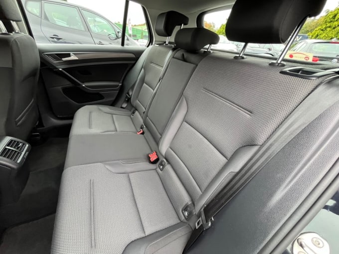 2017 Volkswagen Golf