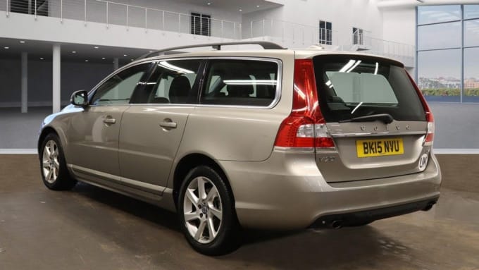 2025 Volvo V70