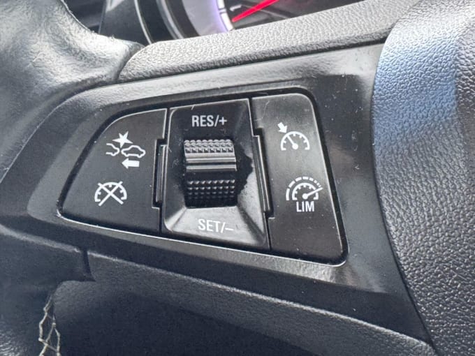 2025 Vauxhall Astra