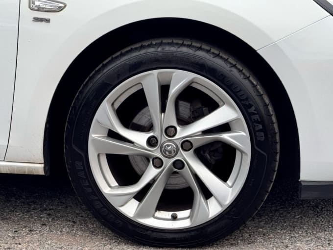 2025 Vauxhall Astra