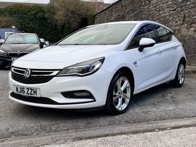 2025 Vauxhall Astra