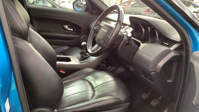2025 Land Rover Range Rover Evoque