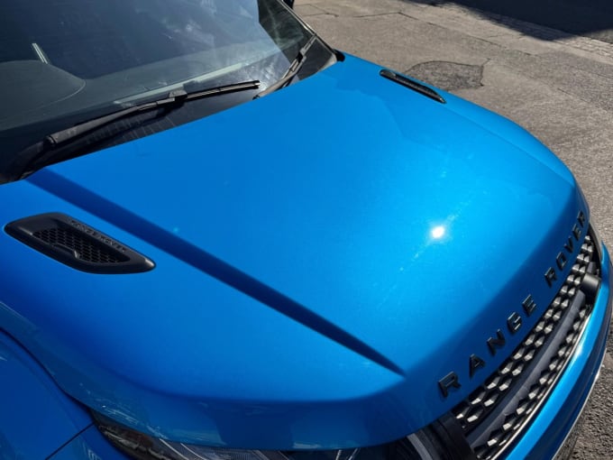 2025 Land Rover Range Rover Evoque