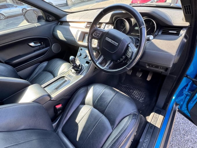 2025 Land Rover Range Rover Evoque