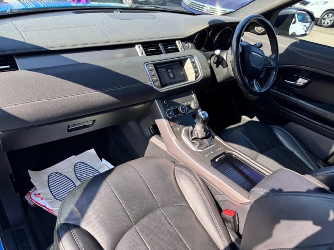 2025 Land Rover Range Rover Evoque