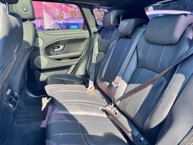 2025 Land Rover Range Rover Evoque