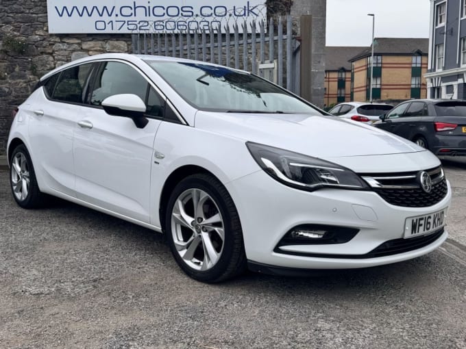 2025 Vauxhall Astra