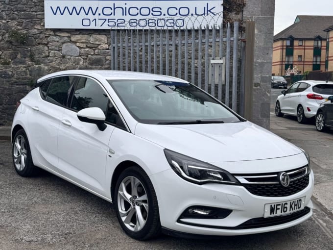 2025 Vauxhall Astra