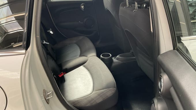 2025 Mini Hatch