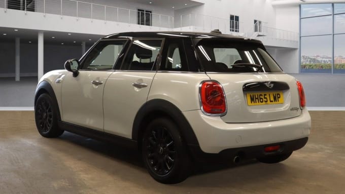 2025 Mini Hatch