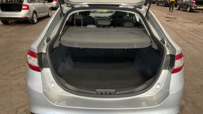 2025 Ford Mondeo