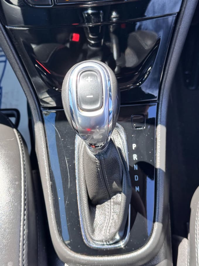 2025 Vauxhall Mokka X