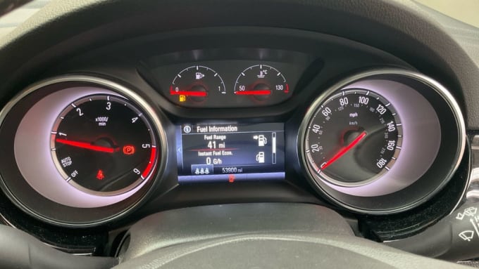 2025 Vauxhall Astra