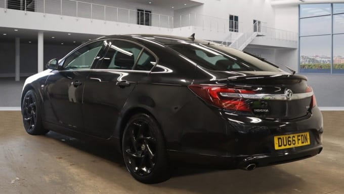 2025 Vauxhall Insignia