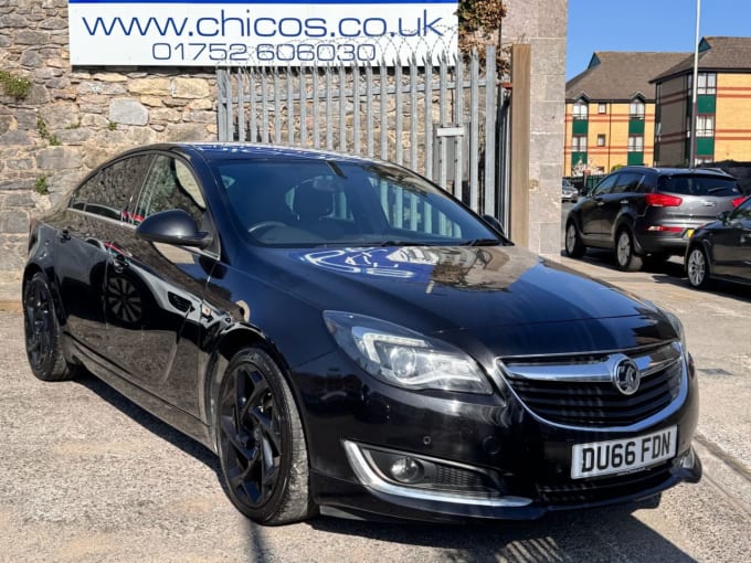 2025 Vauxhall Insignia