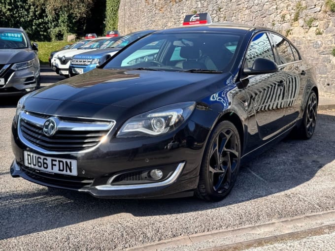 2025 Vauxhall Insignia