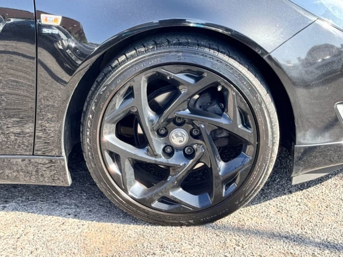 2025 Vauxhall Insignia