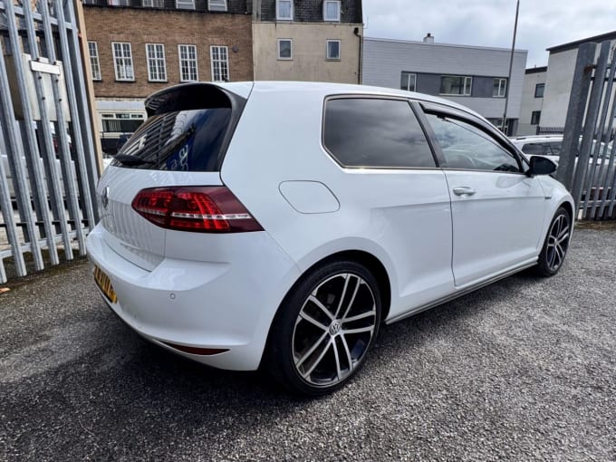 2025 Volkswagen Golf