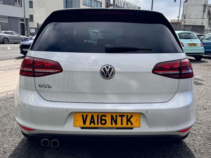 2025 Volkswagen Golf