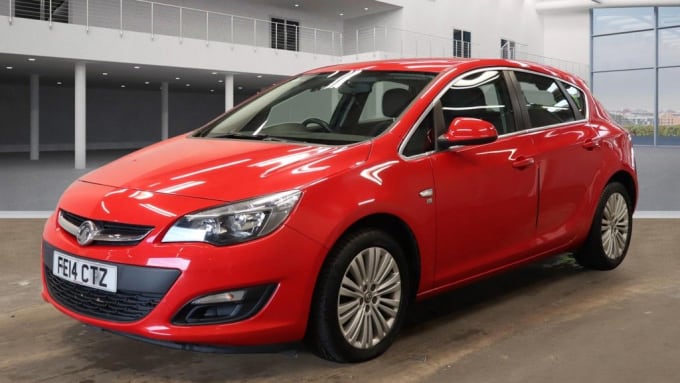2025 Vauxhall Astra