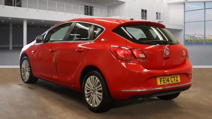 2025 Vauxhall Astra
