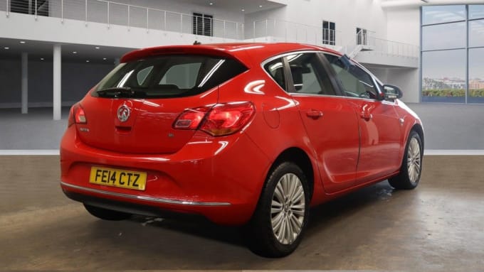 2025 Vauxhall Astra