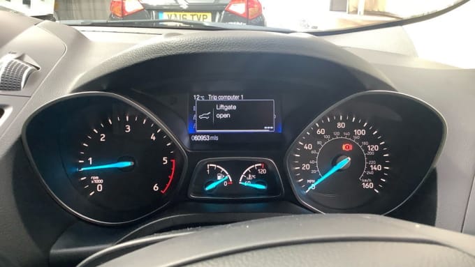 2025 Ford Kuga