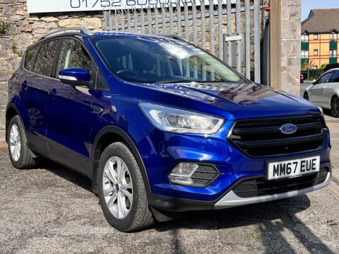 2025 Ford Kuga