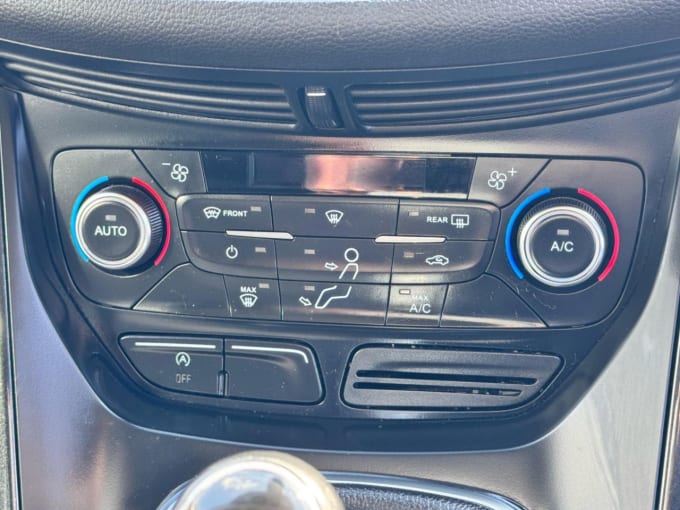 2025 Ford Kuga