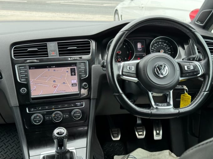2025 Volkswagen Golf