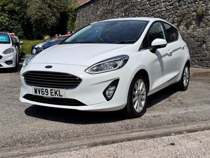 2025 Ford Fiesta