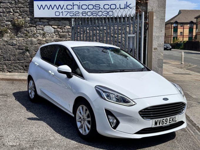 2025 Ford Fiesta