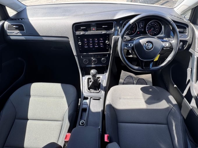 2025 Volkswagen Golf
